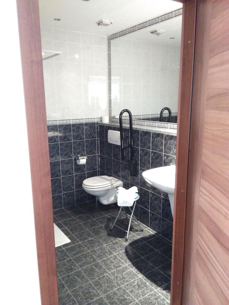 Cavalieri 3*