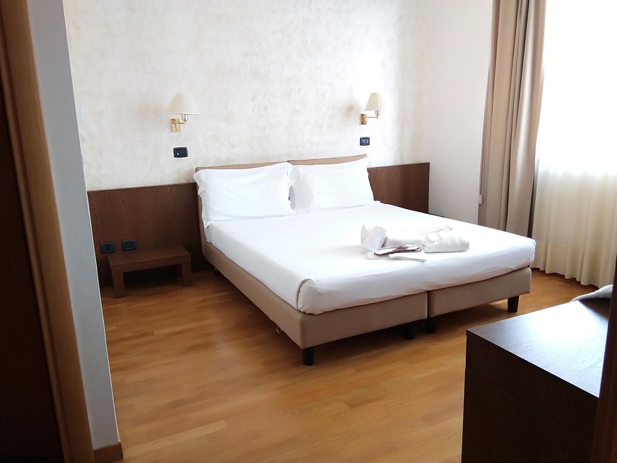Cavalieri 3*